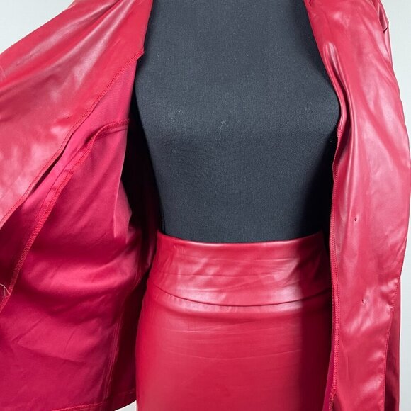 Ashley Stewart Red Faux Leather 2 piece Set Size 18/20 - Picture 8 of 13